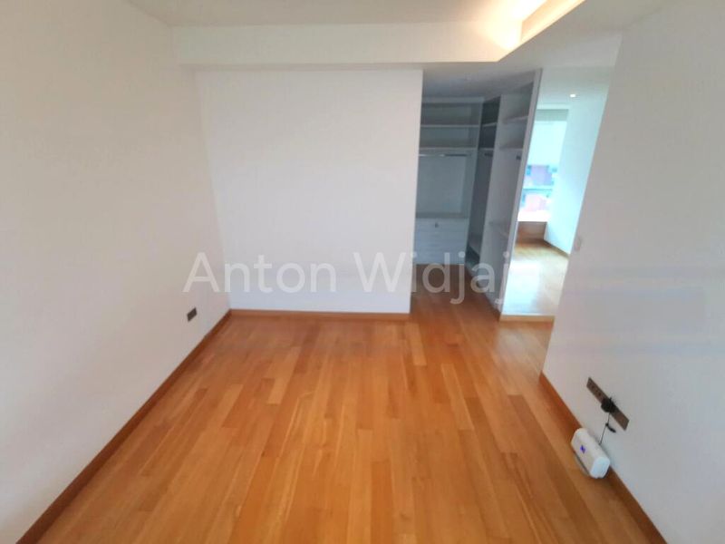4 Bed Condo for Sale in  Alba - Image 9
